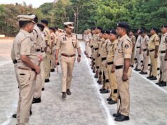 Bilaspur Police Parade News:- कदमताल की गूंज में अनुशासन परेड ग्राउंड में दिखी पुलिसिंग की तैयारी,एसएसपी रजनेश सिंह ने पढ़ाया अनुशासन का पाठ और दिए अहम दिशा-निर्देश
