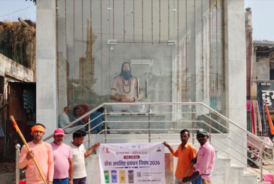 मुंगेली नगर पालिका परिषद द्वारा आज मुख्य नगर पालिका अधिकारी के निर्देशानुसार शहर के भीतर ‘विशेष स्वच्छता महाअभियान’ का आयोजन किया गया।