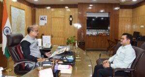 ’राज्यपाल श्री रमेन डेका ने रेत के वैज्ञानिक एवं व्यवस्थित खनन पर दिया जोर’