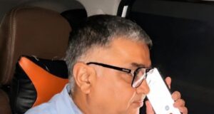 मुख्यमंत्री श्री विष्णुदेव साय ने अंतरराष्ट्रीय लोक कलाकार श्री विक्रम यादव के उपचार के दिए निर्देश