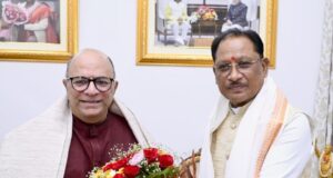 मुख्यमंत्री श्री विष्णुदेव साय से निर्माता-निर्देशक डॉ. चंद्रप्रकाश द्विवेदी ने की सौजन्य मुलाकात