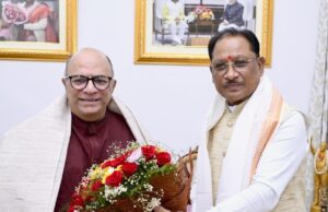 मुख्यमंत्री श्री विष्णुदेव साय से निर्माता-निर्देशक डॉ. चंद्रप्रकाश द्विवेदी ने की सौजन्य मुलाकात