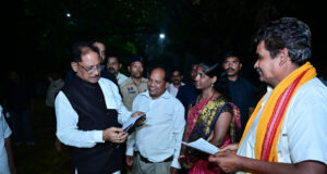बगिया में मुख्यमंत्री श्री विष्णु देव साय ने सुनी आम लोगों की आवाज, समस्याओं के निराकरण के दिए सख्त निर्देश
