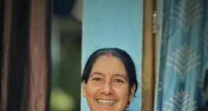 वनांचल की गृहिणी कुसुम सिन्हा बनीं ‘लखपति दीदी’, राखी कारोबार से 7 लाख रुपए की आय की उम्मीद