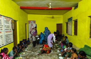 भारी बारिश के बीच जिला प्रशासन अलर्ट, संभावित बाढ़ प्रभावित क्षेत्रों में देर रात तक राहत एवं निगरानी कार्य जारीकलेक्टर कुन्दन कुमार ने स्वास्थ,सुरक्षा एवं अन्य आवश्यक व्यवस्थाओं के दिए विस्तृत निर्देश