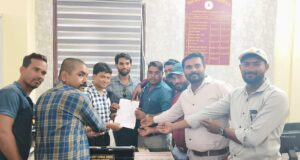 पत्रकारों ने कलेक्टर के नाम सौंपा आवेदन, जिले में समय-समय पर प्रेस टूर आयोजित करने की मांग, जनसंपर्क अधिकारी सुजीत सिंह ने मांग को सकारात्मक रूप से लेते हुए जल्द भ्रमण कराने का दिया आश्वासन