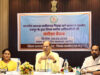 पूरी पारदर्शिता के साथ हितग्राहियों को दिलाएं लाभ: आर.एस. विश्वकर्मा