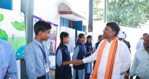 मेरे सपनों का भारत चित्रकला एवं भाषण प्रतियोगिता में बच्चों ने दिखाई प्रतिभा