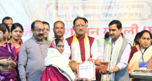 आंगन मिलन सेवा से उत्सव स्थल बने आंगनबाड़ी केंद्र, पहले दिन 97 हजार से अधिक लोगों की सहभागिता