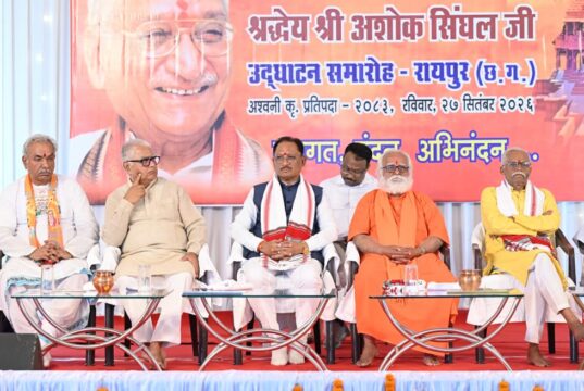अयोध्या में भव्य श्री राम मंदिर के निर्माण के लिए समाज को एकजुट करने में अशोक सिंघल जी का योगदान अविस्मरणीय : मुख्यमंत्री विष्णुदेव साय