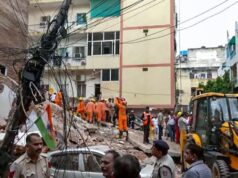 सत्य निकेतन इलाके में बहुमंजिला इमारत ढहने से 3 लोगों की मौत