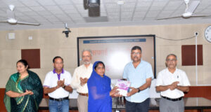 एनआईबीएसएम में गांधी जयंती पर स्वच्छता पखवाड़े का समापन एवं सफाई मित्रों का सम्मान