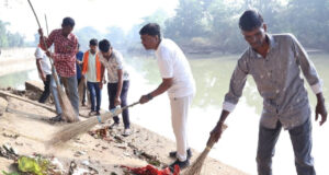 रामपुर आश्रम में जनभागीदारी से चला सेवा संकल्प के साथ स्वच्छता अभियान