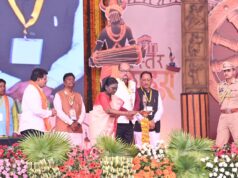 राष्ट्रपति श्रीमती द्रौपदी मुर्मु ने बस्तर दशहरा की अनूठी परंपराओं और जनजातीय संस्कृति की सराहना की