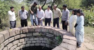 आयुक्त श्री तारन प्रकाश सिन्हा ने बेमेतरा जिले में वीबी-जी राम जी योजना के कार्यों का किया सघन निरीक्षण