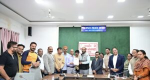 रेडक्रॉस सोसायटी में सदस्य संख्या बढ़ाने, स्वास्थ्य जागरूकता शिविर और रक्तदान-अंगदान के प्रचार-प्रसार पर दिया गया विशेष जोर