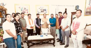 करम परब महोत्सव में शामिल होंगे मुख्यमंत्री विष्णु देव साय कंवर समाज के प्रतिनिधिमंडल ने मुख्यमंत्री से की सौजन्य मुलाकात, सौंपा आमंत्रण पत्र